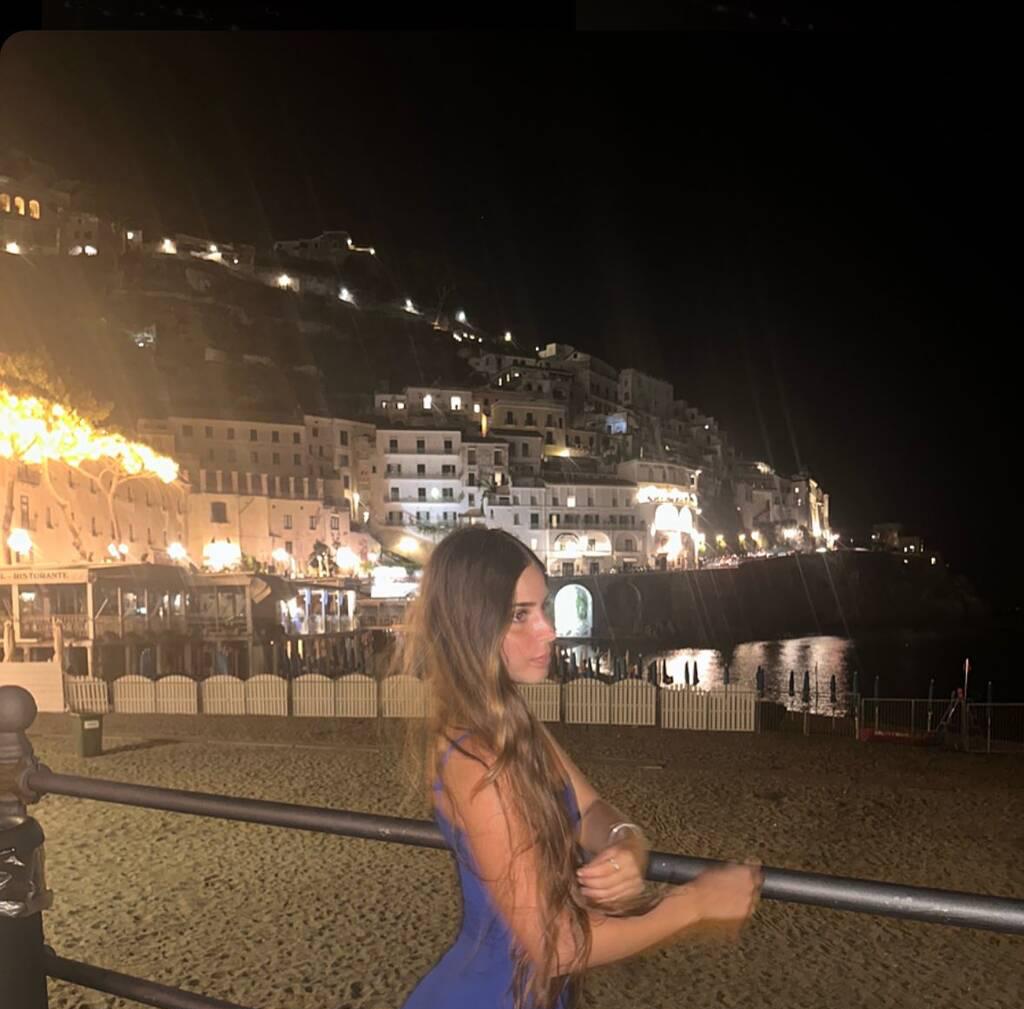 
                        Jessy
                     is Female Escorts. | Sherbrooke | Quebec | Canada | scarletamour.com 