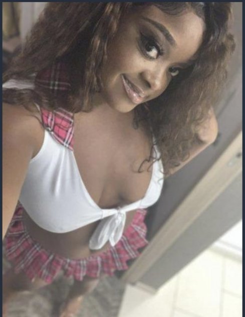  is Female Escorts. | Oakland / East Bay | California | United States | scarletamour.com 