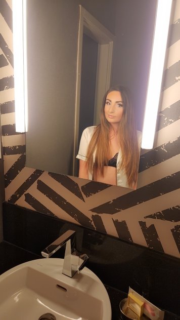  is Female Escorts. | San Francisco | California | United States | scarletamour.com 
