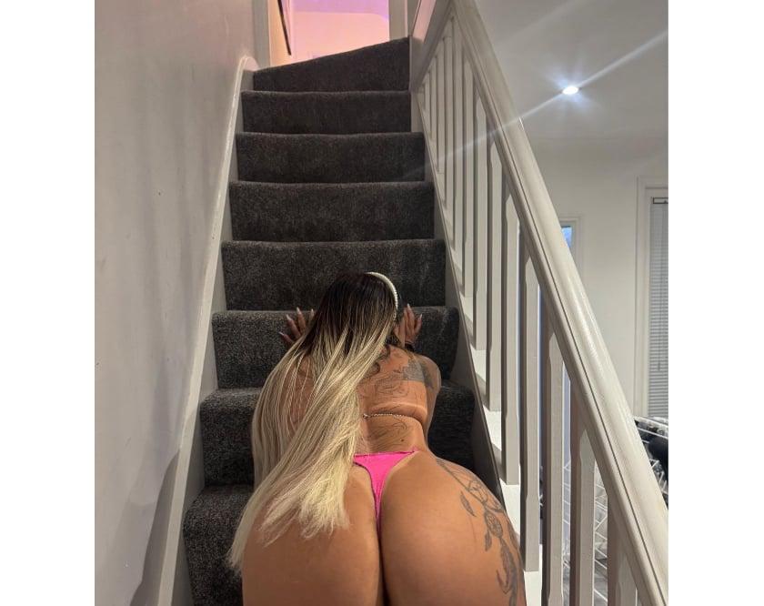  is Female Escorts. | Edinburgh | United Kingdom | United Kingdom | scarletamour.com 