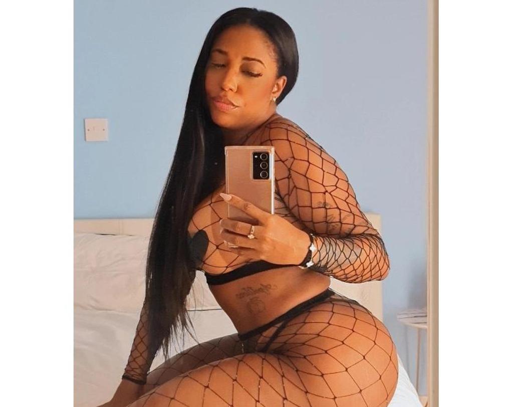  is Female Escorts. | East Midlands | United Kingdom | United Kingdom | scarletamour.com 