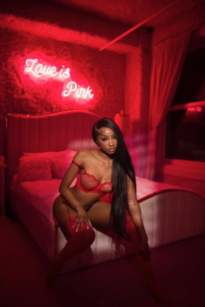  is Female Escorts. | Honolulu | Hawaii | United States | scarletamour.com 