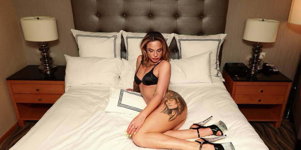 
                        BM
                     is Female Escorts. | Winnipeg | Manitoba | Canada | scarletamour.com 