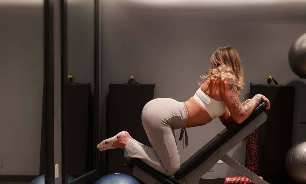 
                        BM
                     is Female Escorts. | Winnipeg | Manitoba | Canada | scarletamour.com 