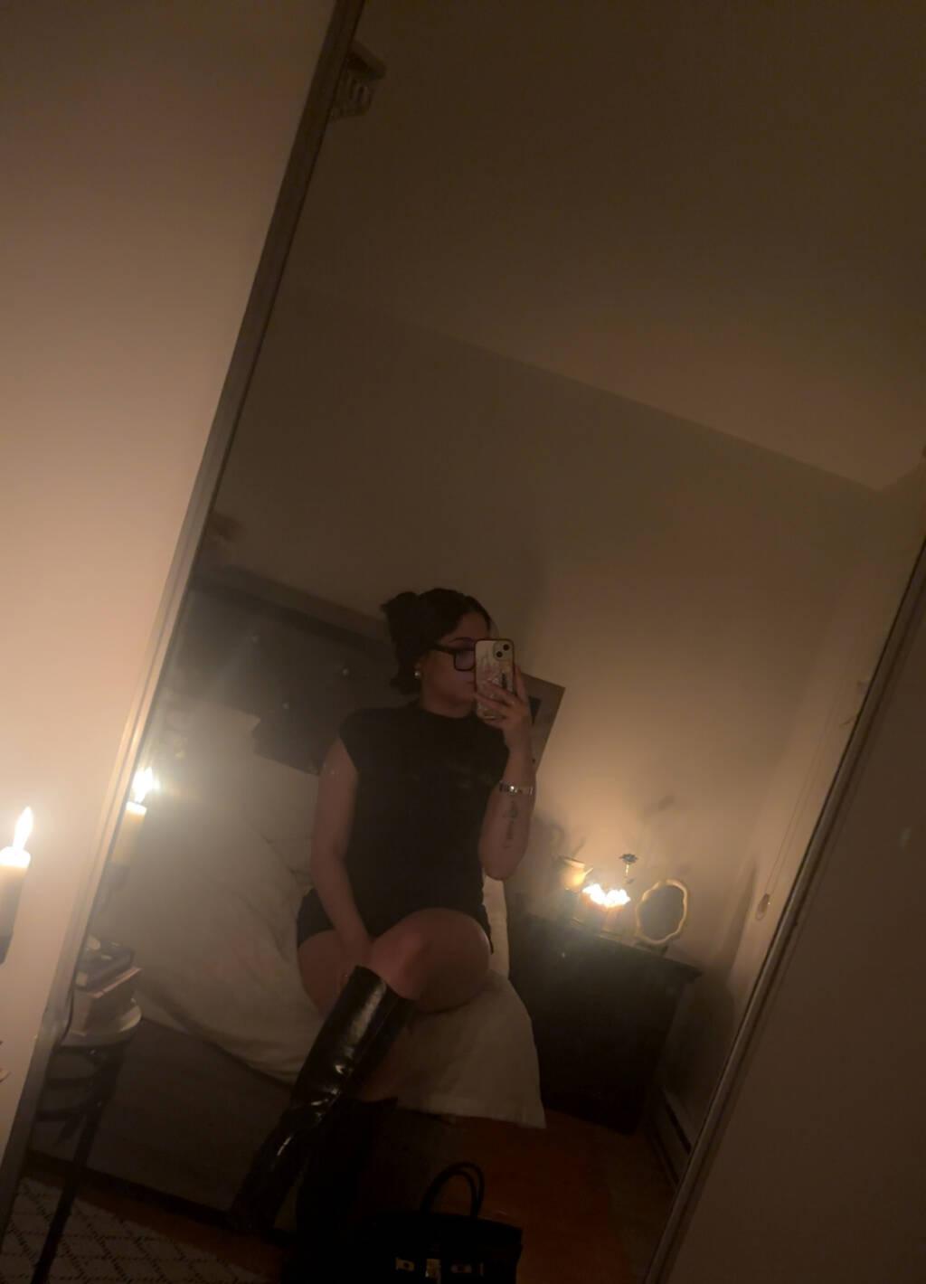 
                        Isadora
                     is Female Escorts. | Trois Rivieres | Quebec | Canada | scarletamour.com 