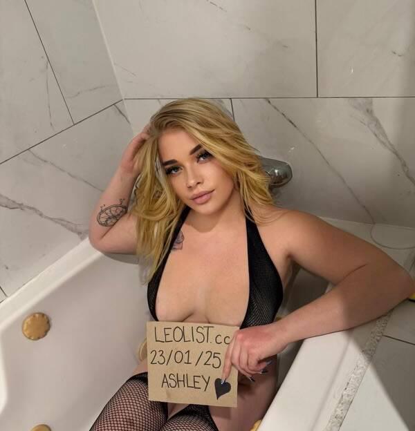 
                        Ashley
                     is Female Escorts. | Saskatoon | Saskatchewan | Canada | scarletamour.com 