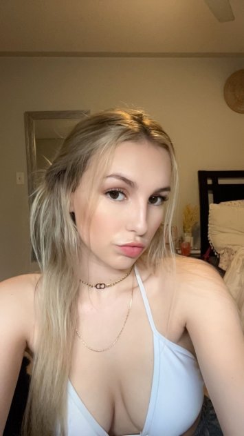  is Female Escorts. | Redding | California | United States | scarletamour.com 
