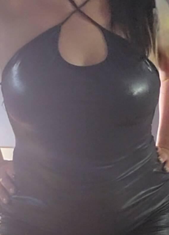 
                        Lola
                     is Female Escorts. | St. Albert | Alberta | Canada | scarletamour.com 
