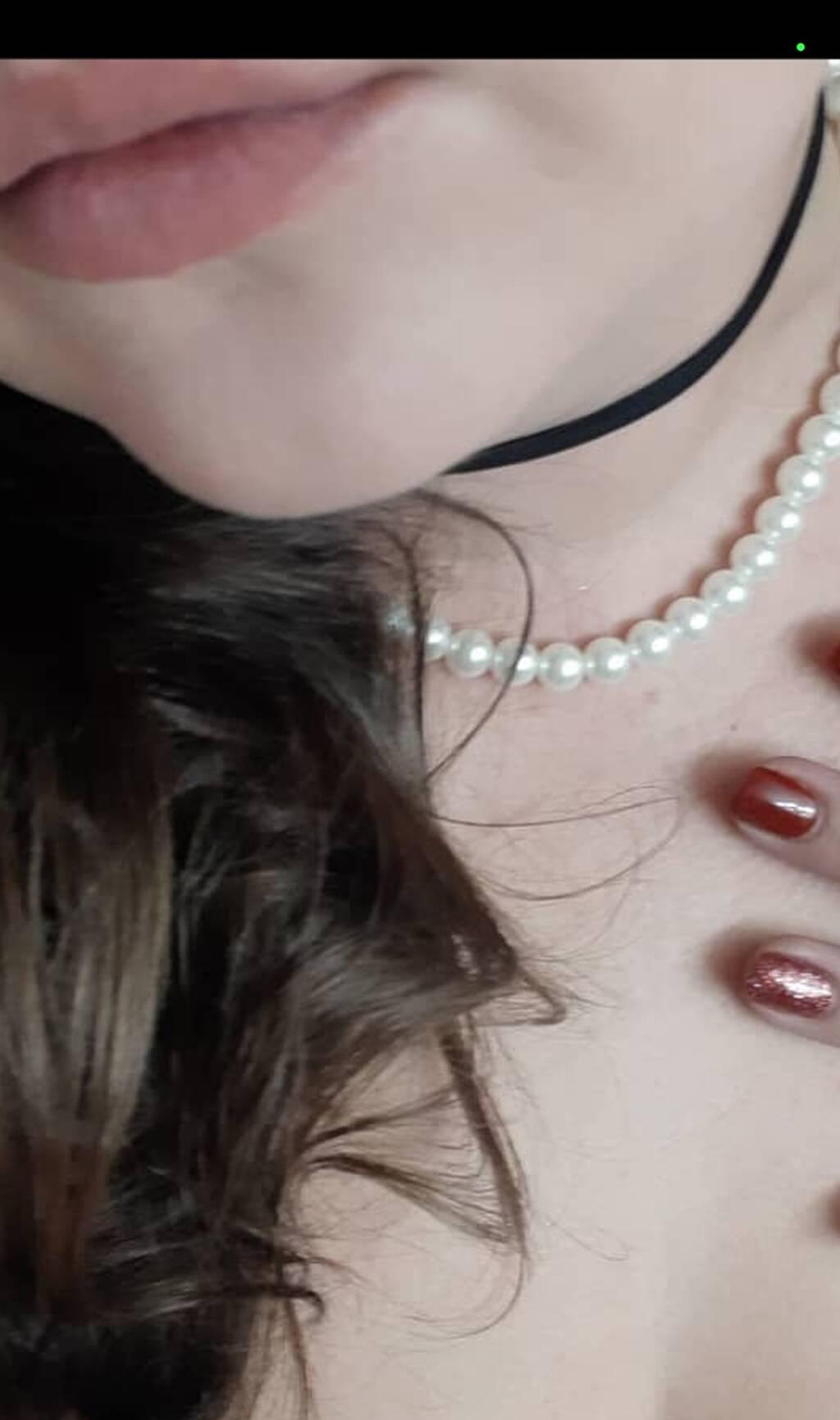 
                        Lola
                     is Female Escorts. | St. Albert | Alberta | Canada | scarletamour.com 