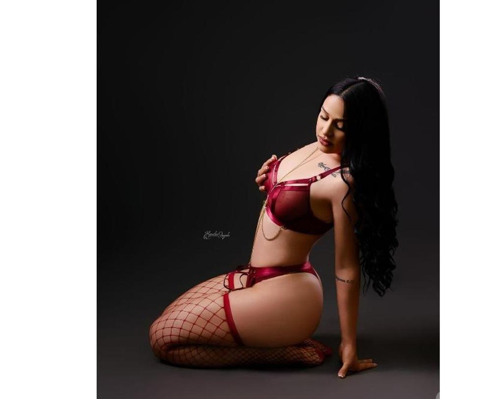  is Female Escorts. | London | United Kingdom | United Kingdom | scarletamour.com 