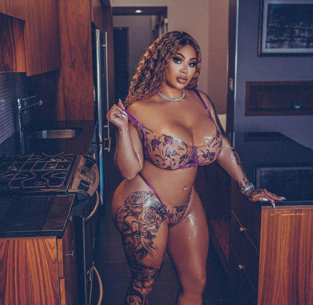 
                        Stacey
                     is Female Escorts. | Abbotsford | British Columbia | Canada | scarletamour.com 