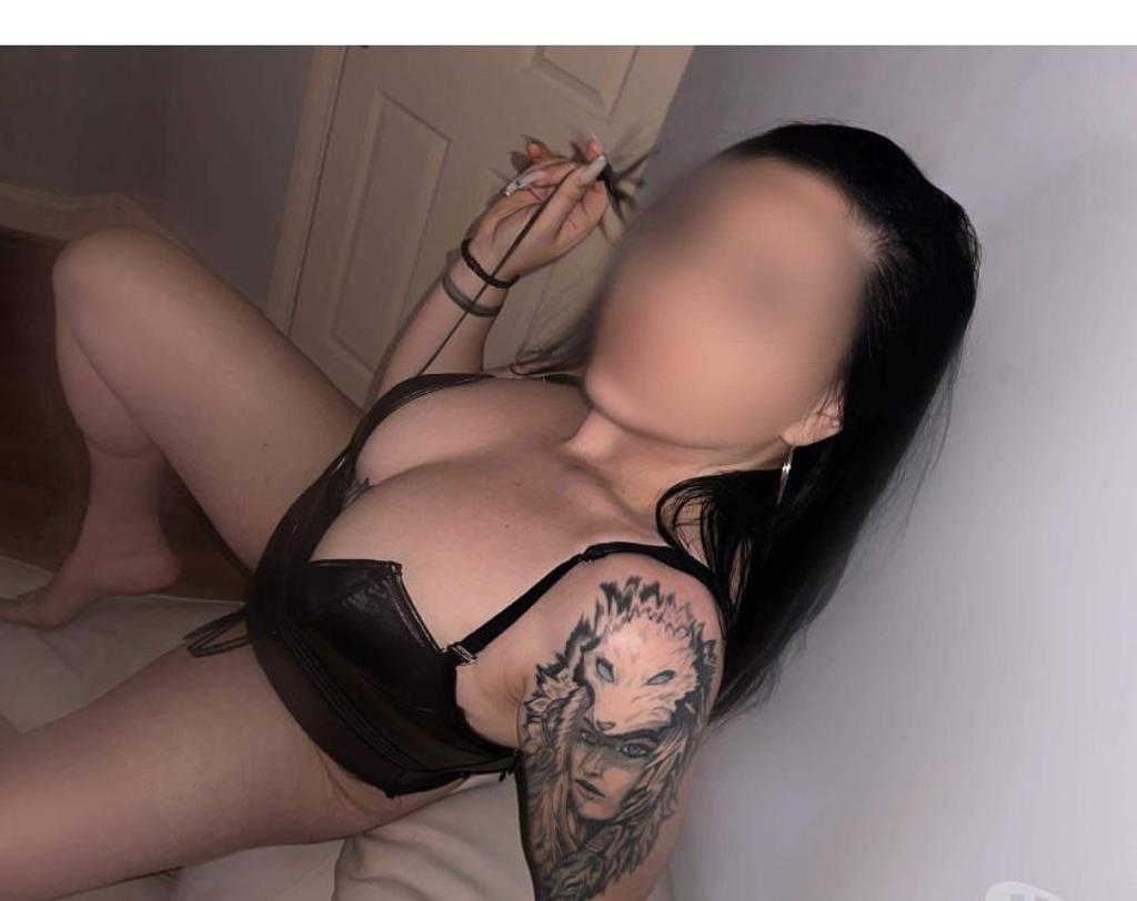 is Female Escorts. | London | United Kingdom | United Kingdom | scarletamour.com 