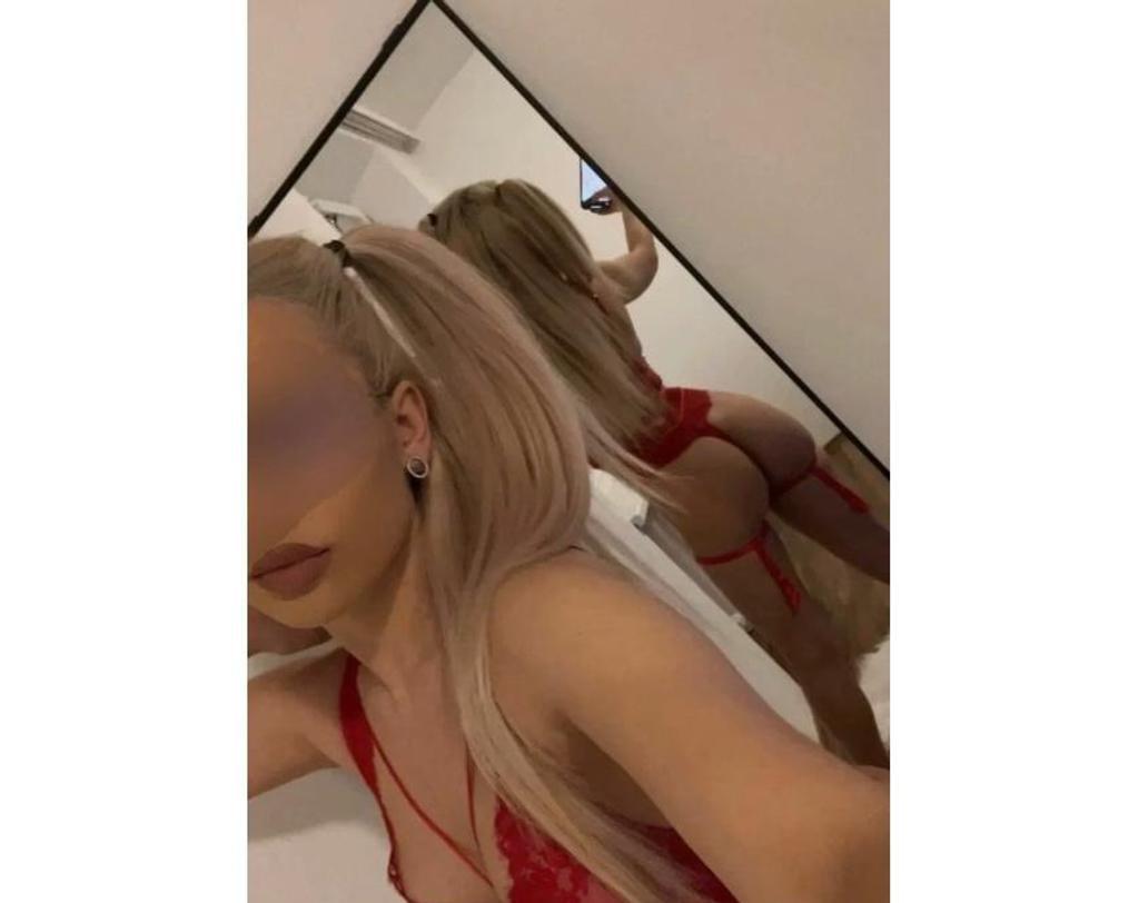  is Female Escorts. | East Midlands | United Kingdom | United Kingdom | scarletamour.com 