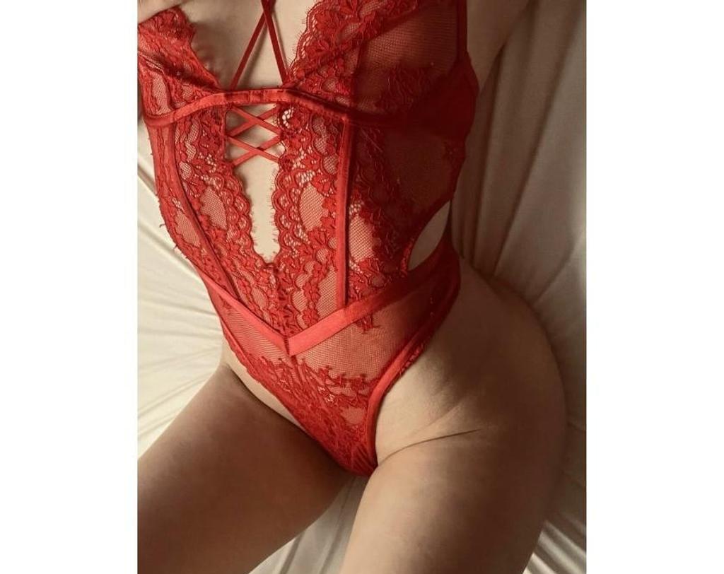  is Female Escorts. | East Midlands | United Kingdom | United Kingdom | scarletamour.com 