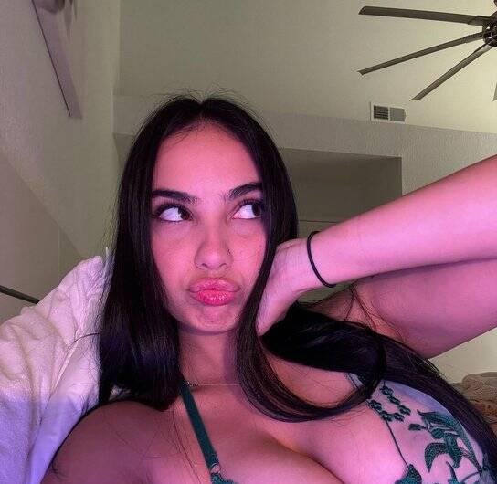
                        Julie
                     is Female Escorts. | Trois Rivieres | Quebec | Canada | scarletamour.com 