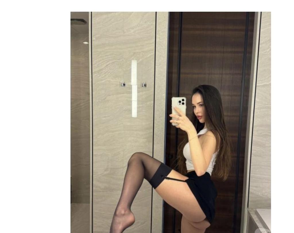 is Female Escorts. | London | United Kingdom | United Kingdom | scarletamour.com 