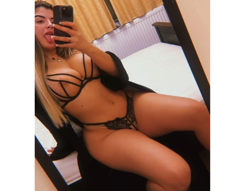  is Female Escorts. | Glasgow | United Kingdom | United Kingdom | scarletamour.com 