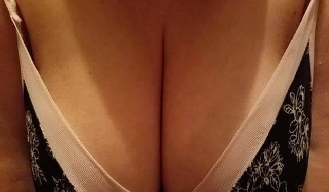 
                        Tia rose
                     is Female Escorts. | Edmonton | Alberta | Canada | scarletamour.com 