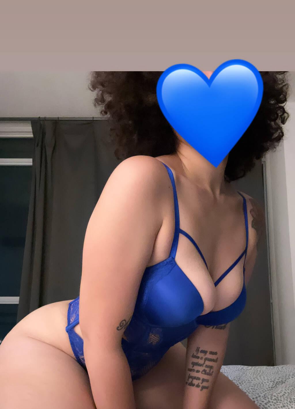 
                        Leena
                     is Female Escorts. | Kelowna | British Columbia | Canada | scarletamour.com 
