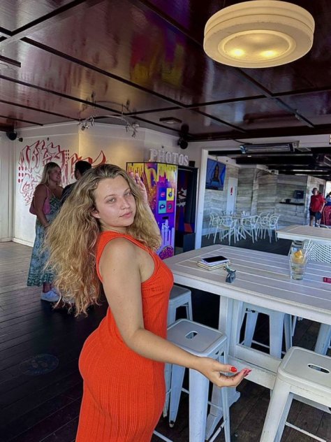  is Female Escorts. | Allentown | Pennsylvania | United States | scarletamour.com 