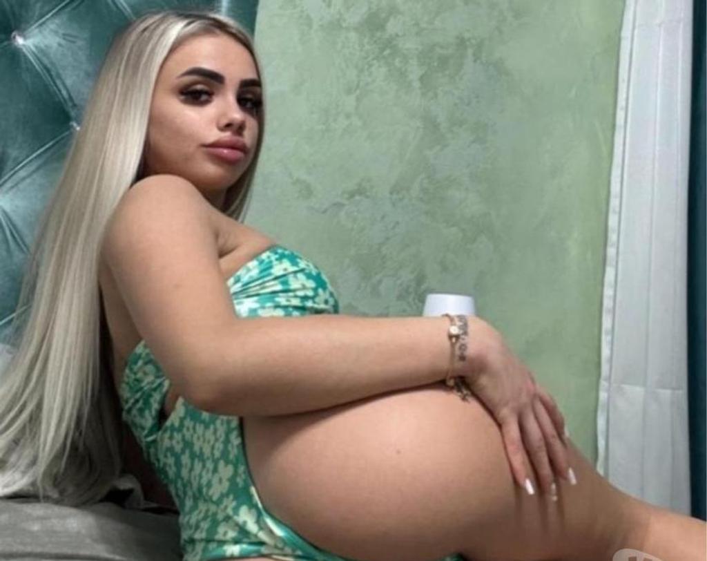  is Female Escorts. | East Midlands | United Kingdom | United Kingdom | scarletamour.com 