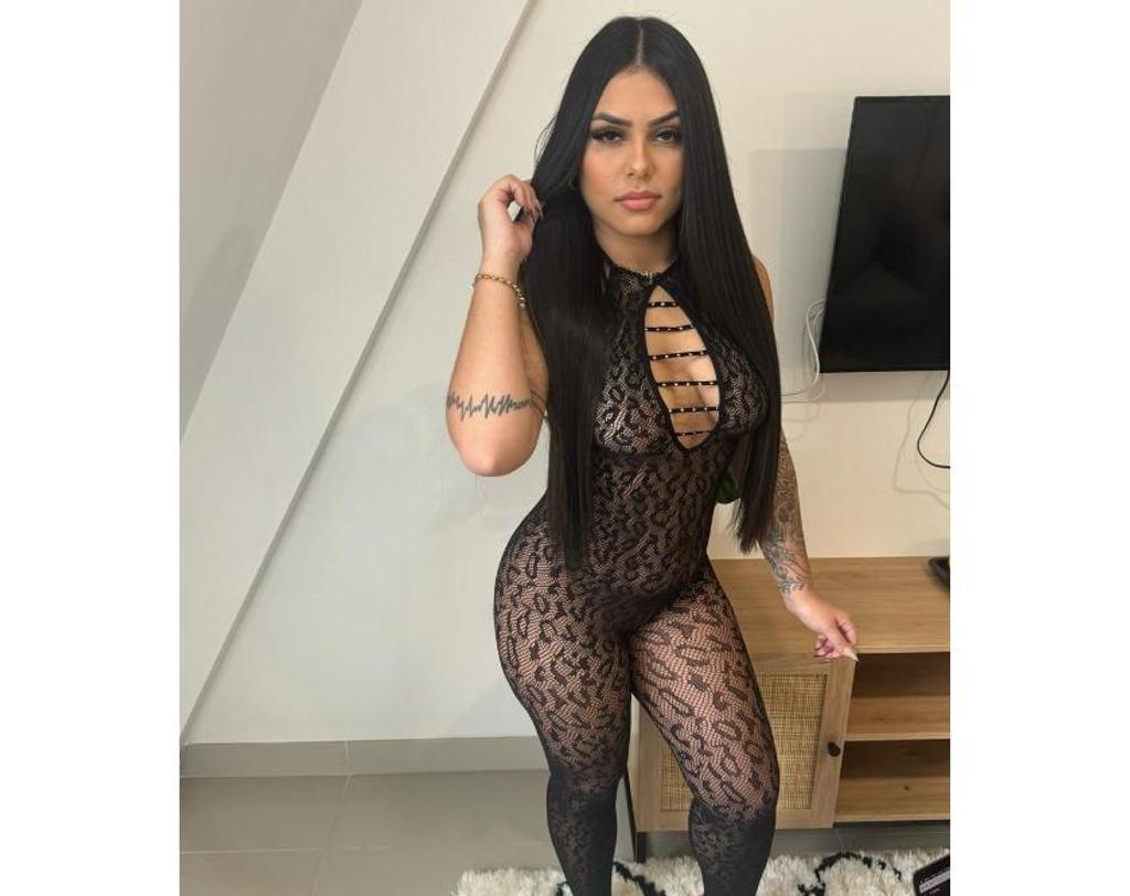  is Female Escorts. | Hampshire | United Kingdom | United Kingdom | scarletamour.com 