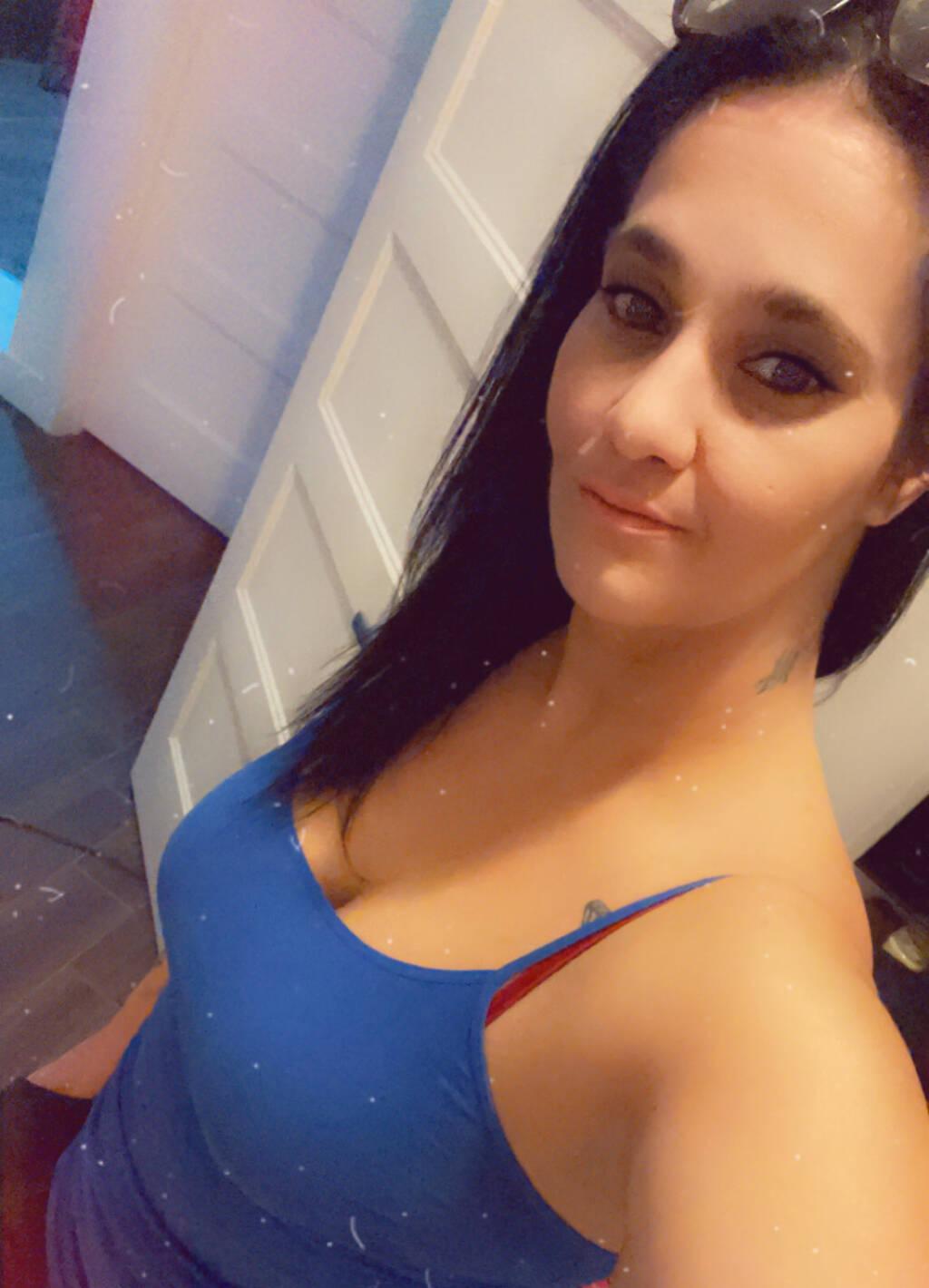 
                        Nikita
                     is Female Escorts. | Sherbrooke | Quebec | Canada | scarletamour.com 