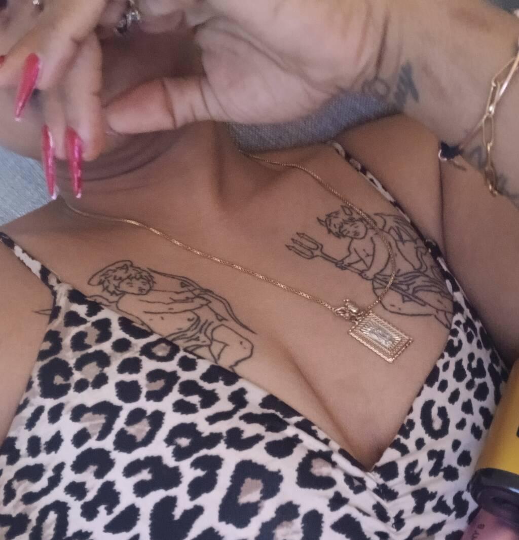 
                        Nina
                     is Female Escorts. | Sherbrooke | Quebec | Canada | scarletamour.com 