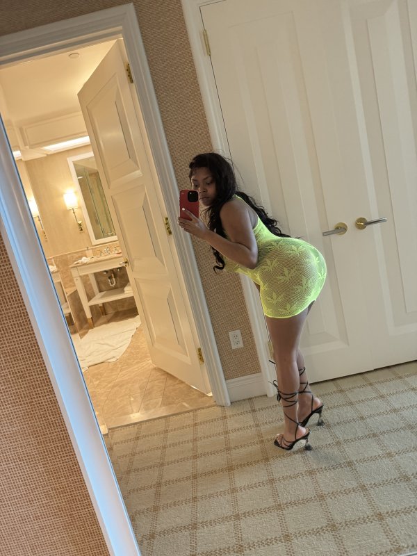  is Female Escorts. | Oakland / East Bay | California | United States | scarletamour.com 