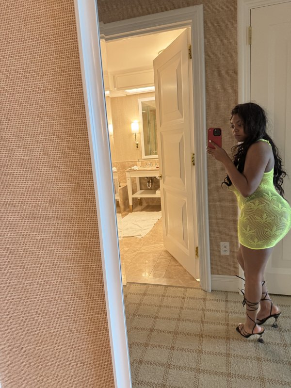  is Female Escorts. | Oakland / East Bay | California | United States | scarletamour.com 