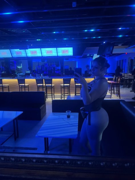  is Female Escorts. | Miami | Florida | United States | scarletamour.com 