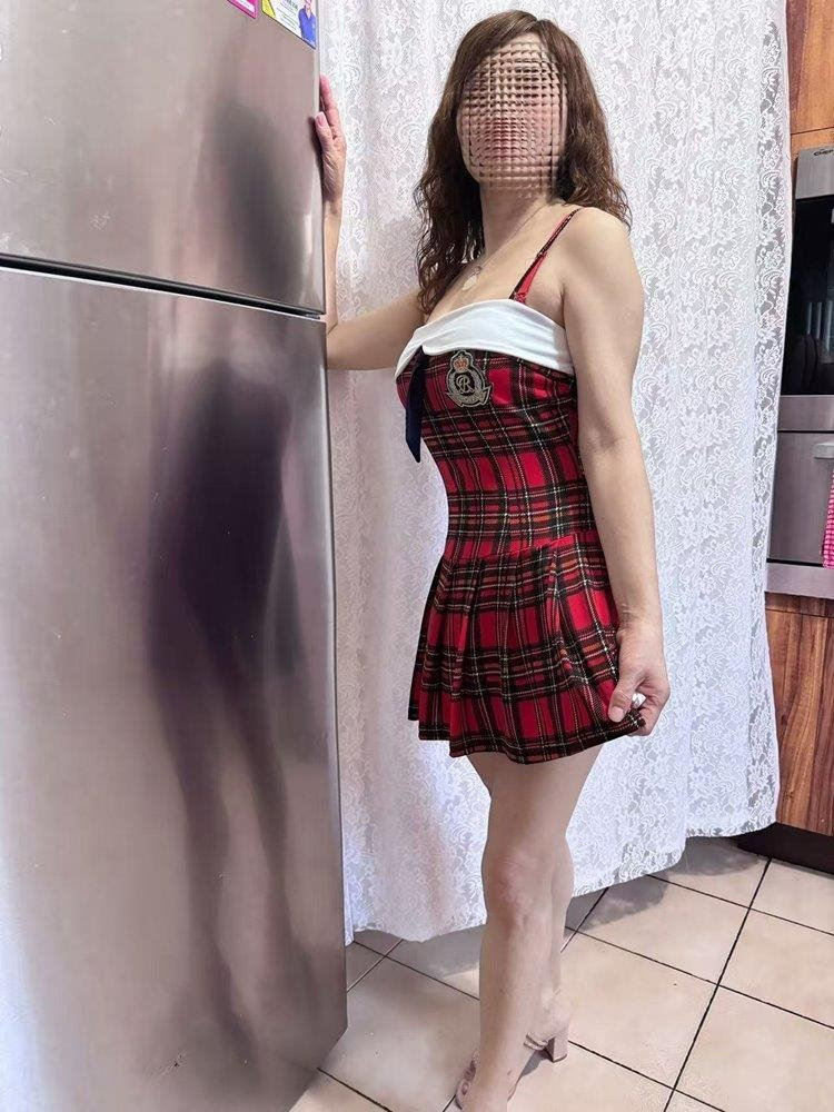 Sexy babe is Female Escorts. | Wollongong | Australia | Australia | scarletamour.com 