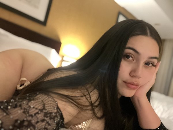  is Female Escorts. | Sacramento | California | United States | scarletamour.com 