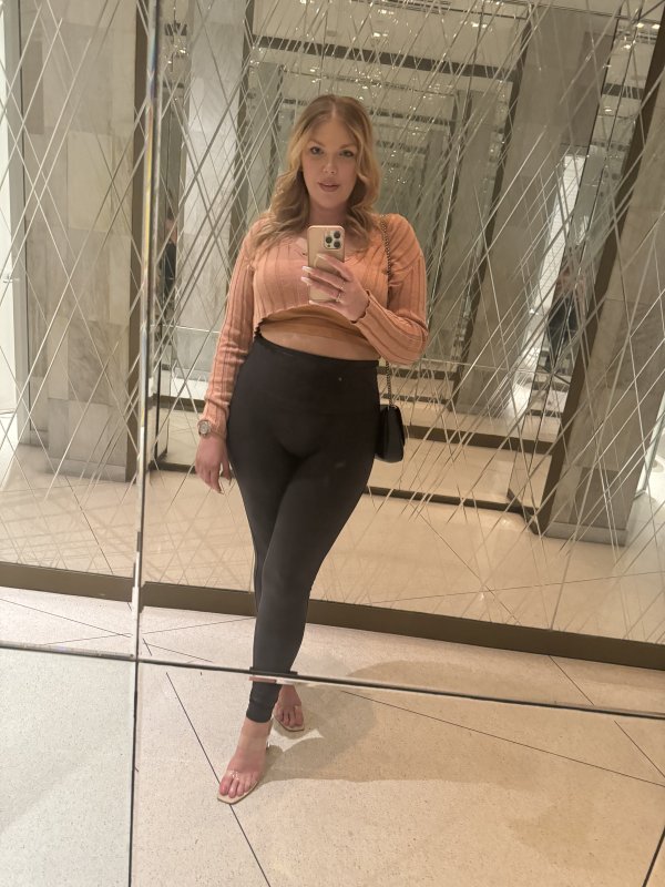  is Female Escorts. | Sarasota / Bradenton | Florida | United States | scarletamour.com 