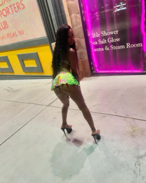  is Female Escorts. | Los Angeles | California | United States | scarletamour.com 