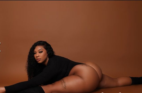  is Female Escorts. | York | Pennsylvania | United States | scarletamour.com 