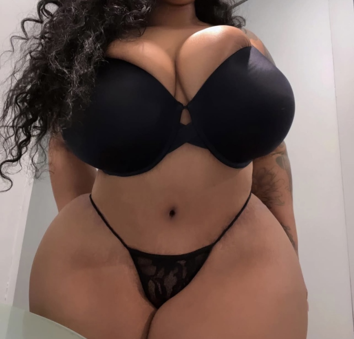  is Female Escorts. | Greensboro | North Carolina | United States | scarletamour.com 