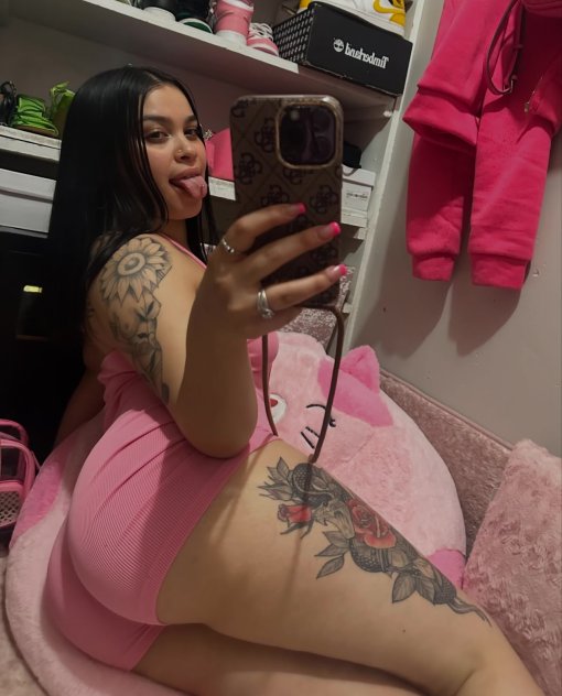  is Female Escorts. | New Hampshire | New Hampshire | United States | scarletamour.com 