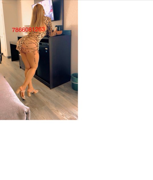  is Female Escorts. | Raleigh / Durham | North Carolina | United States | scarletamour.com 