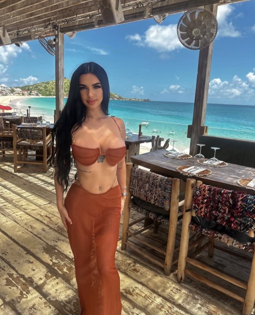  is Female Escorts. | Phoenix | Arizona | United States | scarletamour.com 