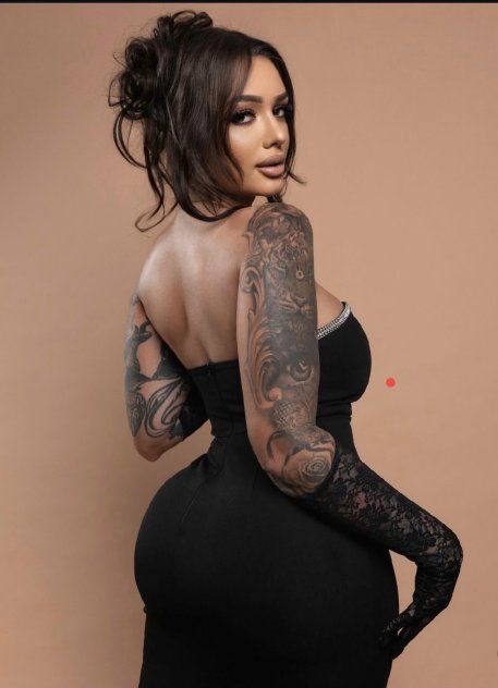  is Female Escorts. | Chicago Falls | Illinois | United States | scarletamour.com 