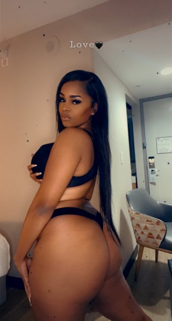  is Female Escorts. | San Diego | California | United States | scarletamour.com 