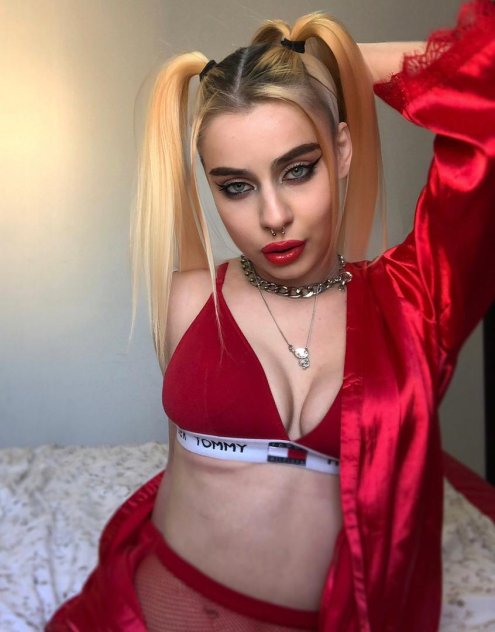  is Female Escorts. | Cleveland | Ohio | United States | scarletamour.com 