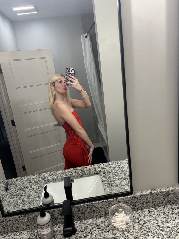  is Female Escorts. | Omaha | Nebraska | United States | scarletamour.com 