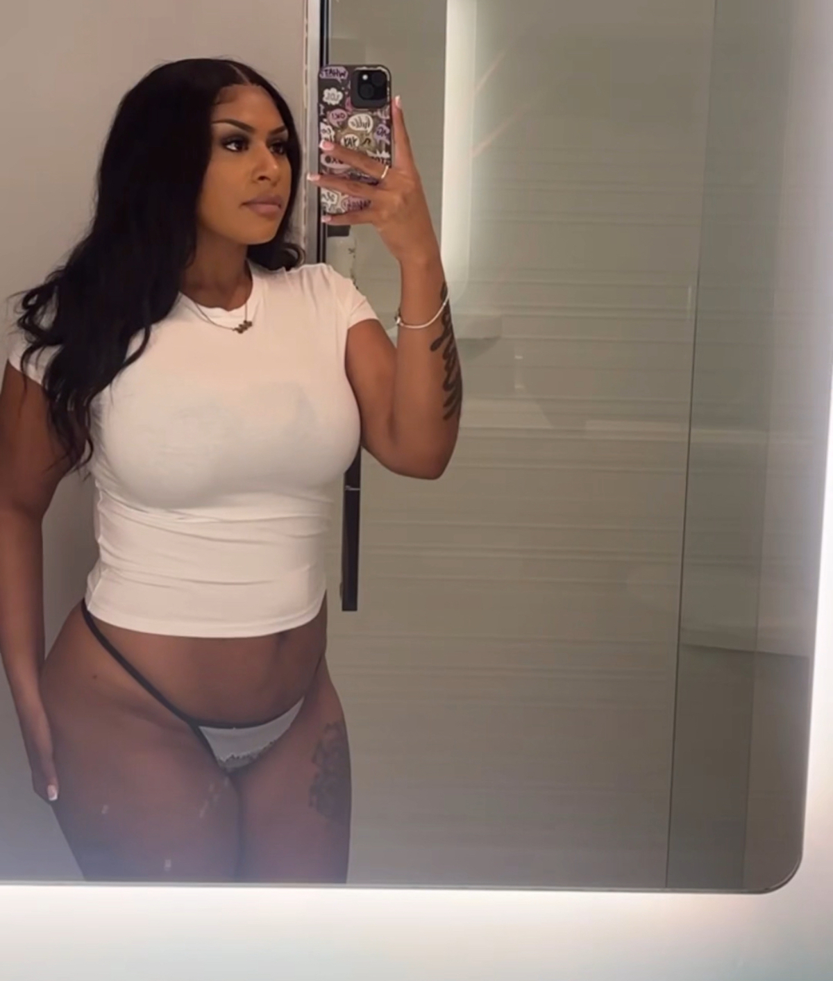  is Female Escorts. | Cleveland | Ohio | United States | scarletamour.com 