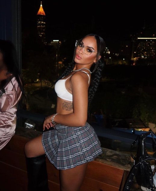  is Female Escorts. | Louisville | Kentucky | United States | scarletamour.com 