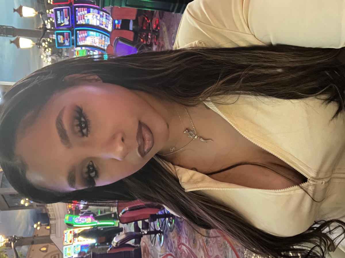  is Female Escorts. | Kansas City | Missouri | United States | scarletamour.com 