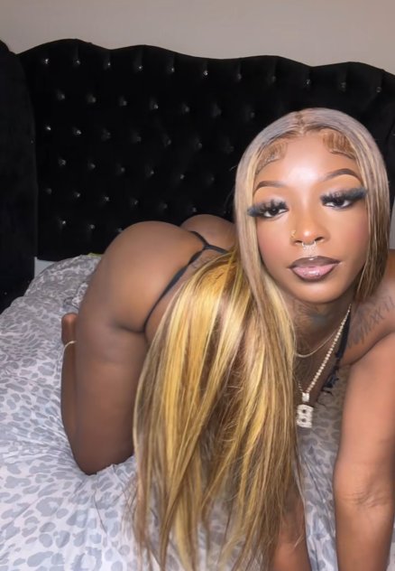  is Female Escorts. | Des moines | Iowa | United States | scarletamour.com 
