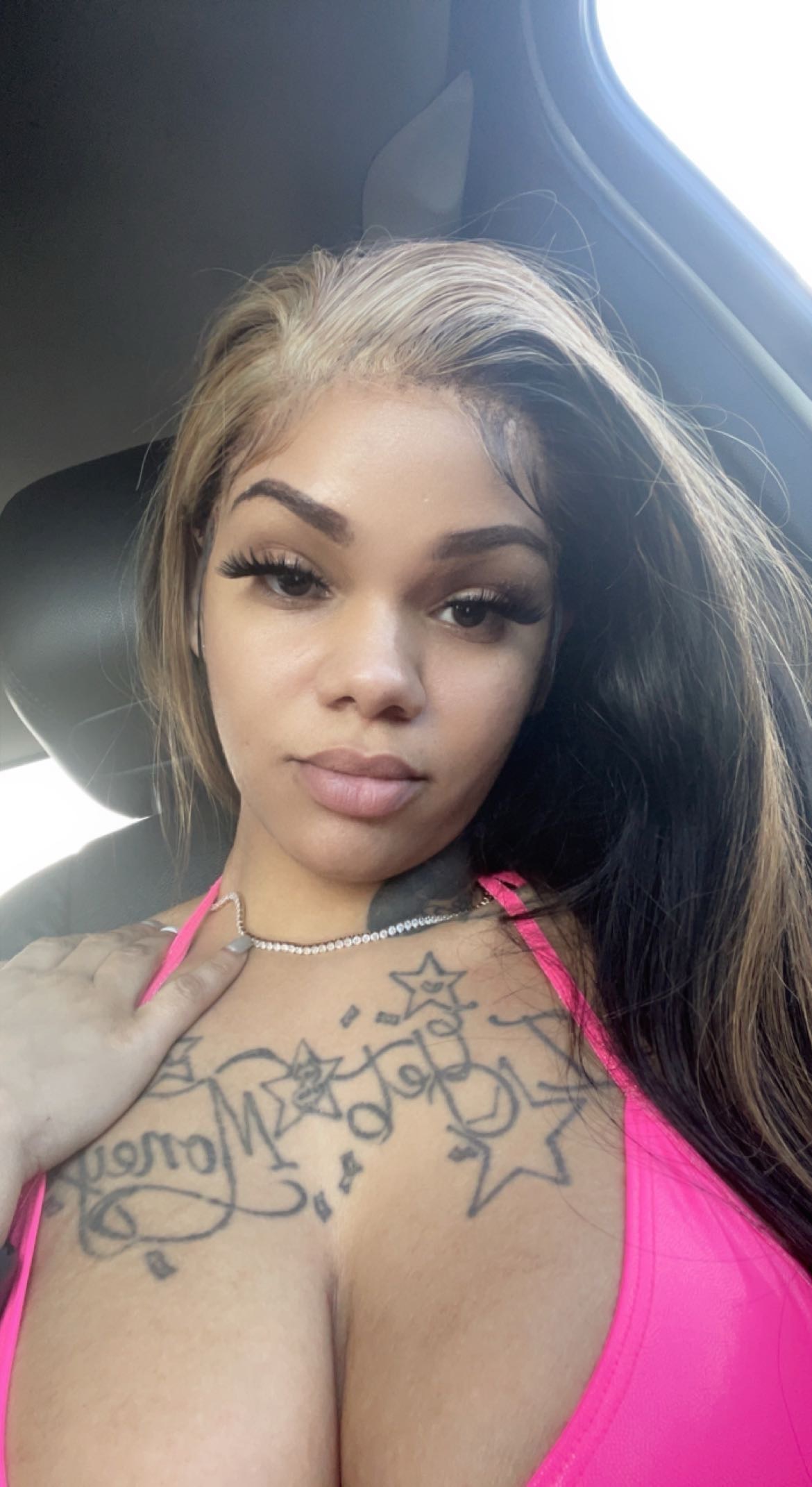  is Female Escorts. | Pittsburgh | Pennsylvania | United States | scarletamour.com 
