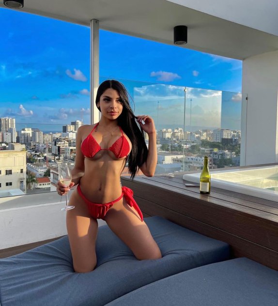  is Female Escorts. | New York / Manhattan | New York | United States | scarletamour.com 
